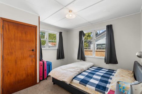 Photo of property in 87 Hoani Street, Northcote, Christchurch, 8052
