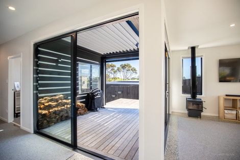 Photo of property in 4 Omahina Street, Raglan, 3225