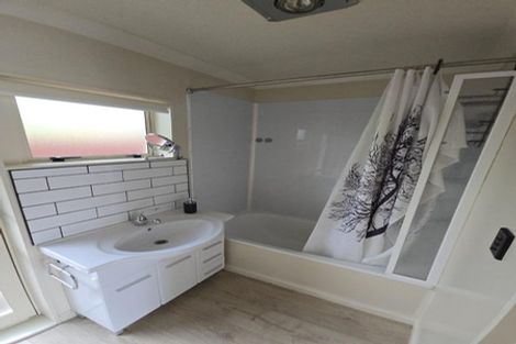 Photo of property in 2171 River Road, Horsham Downs, Hamilton, 3281