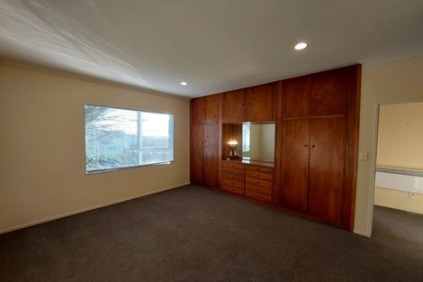 Photo of property in 25 Bayly Road, Moturoa, New Plymouth, 4310