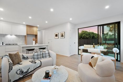 Photo of property in 1c Maxwelton Drive, Mairangi Bay, Auckland, 0630