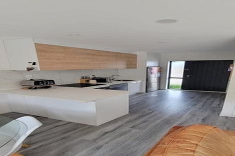 Photo of property in 138b Tiriwa Drive, Massey, Auckland, 0614