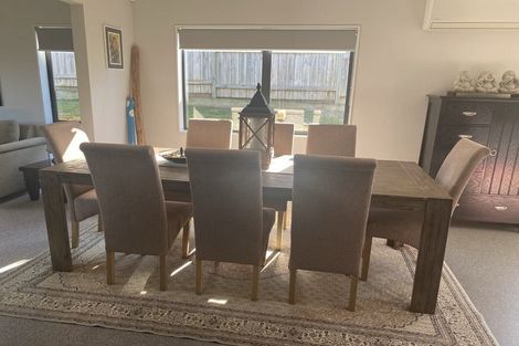 Photo of property in 13 Muirhill Place, Pokeno, 2402