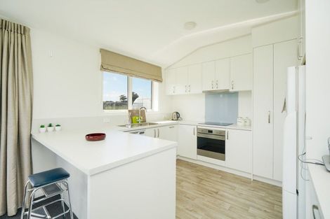 Photo of property in 37 Paremoremo Road, Lucas Heights, Auckland, 0632