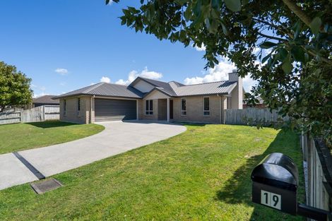 Photo of property in 19 Watkins Road, Cambridge, 3434