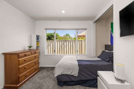 Photo of property in 21 Pukekura Place, Taradale, Napier, 4112