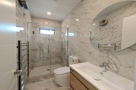 Photo of property in 1 Green Bamboo Road, Hobsonville, Auckland, 0616