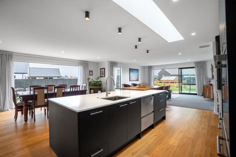 Photo of property in 4 Barewood Grove, West Melton, 7618