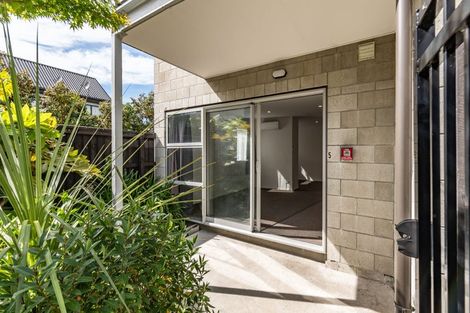 Photo of property in 150 Fitzgerald Avenue, Christchurch Central, Christchurch, 8011