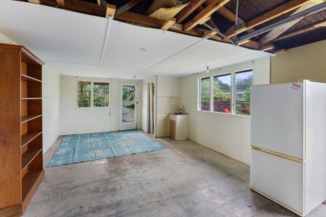 Photo of property in 8 The Avenue, Otaki Beach, Otaki, 5512