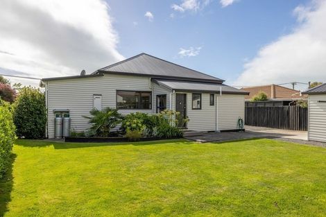 Photo of property in 2a Vivian Street, Burwood, Christchurch, 8083