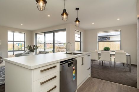 Photo of property in 1 Fry Place, Rolleston, 7614