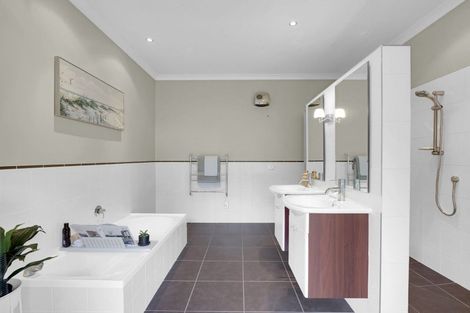 Photo of property in 23 Fuchsia Lane, Tamahere, Hamilton, 3284
