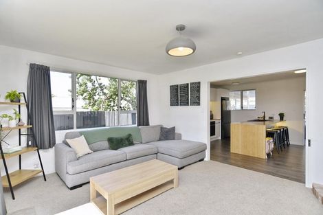 Photo of property in 9 Bonar Place, Woolston, Christchurch, 8062