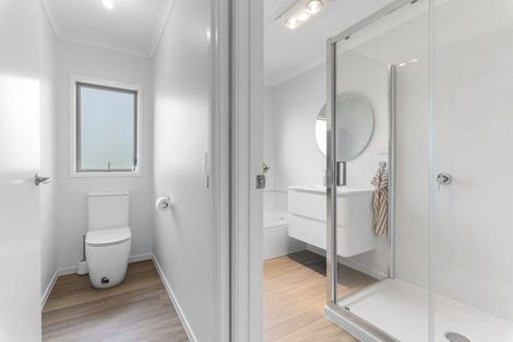 Photo of property in 489a Barrett Road, Omata, New Plymouth, 4374