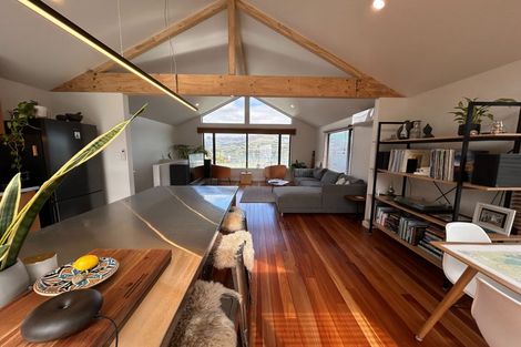 Photo of property in 17b Cornwall Road, Lyttelton, 8082