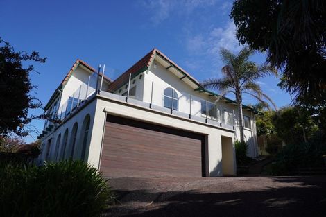Photo of property in 31 Jellicoe Road, Murrays Bay, Auckland, 0630