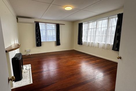 Photo of property in 10 Kowhai Street, Naenae, Lower Hutt, 5011