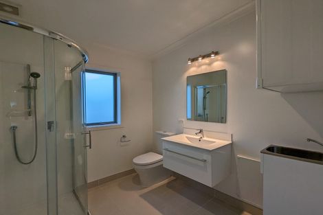 Photo of property in 19u1 Collins Avenue, Tawa, Wellington, 5028