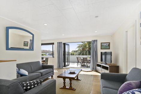 Photo of property in 1119 Papamoa Beach Road, Papamoa Beach, Papamoa, 3118
