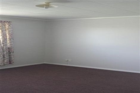Photo of property in 2/53b Dominion Road, Papakura, 2110