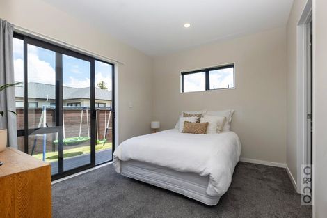 Photo of property in 1 Duchess Way, Riverhead, 0820