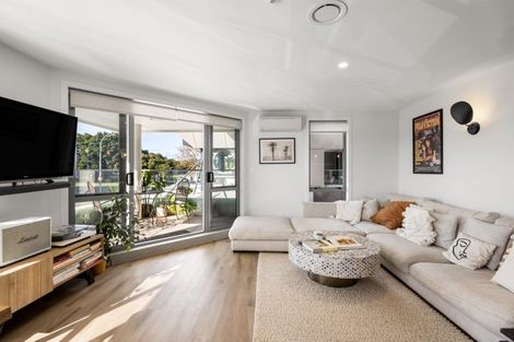 Photo of property in 215/36 Victoria Road, Mount Maunganui, 3116