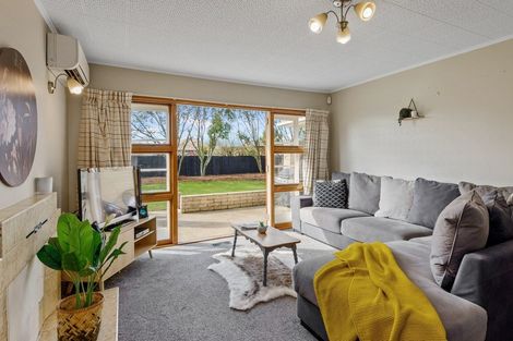 Photo of property in 10 Bellina Place, Broomfield, Christchurch, 8042
