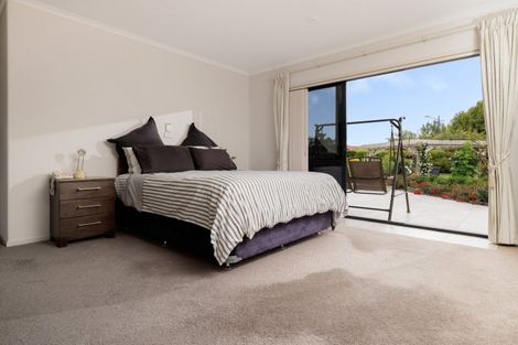 Photo of property in 6r Jason Place, Pyes Pa, Tauranga, 3112