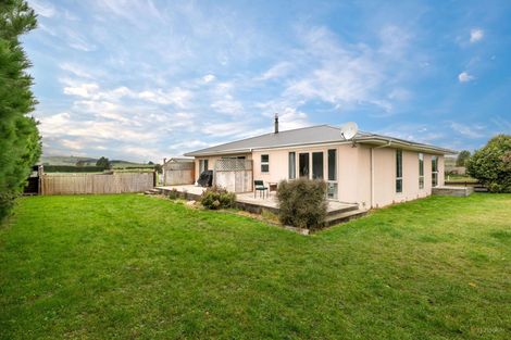Photo of property in 856 Hakataramea Highway, Waimate, 7977