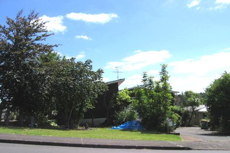 Photo of property in 10 Castleton Street, Birkdale, Auckland, 0626