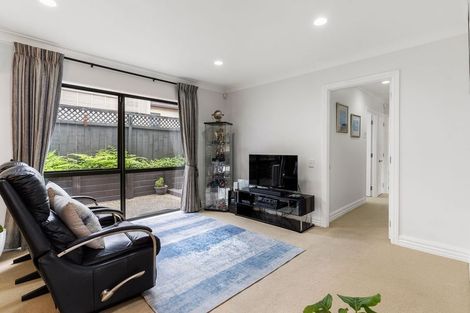 Photo of property in 23 Kilsyth Way, East Tamaki Heights, Auckland, 2016