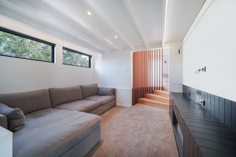 Photo of property in 36 Rewarewa Road, Te Atatu Peninsula, Auckland, 0610