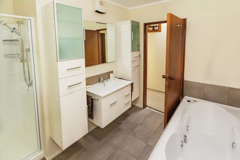 Photo of property in 120 Reservoir Road, Oamaru North, Oamaru, 9400