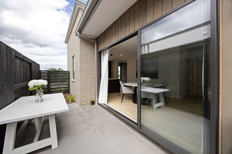 Photo of property in 16 Lumino Terrace, Peacocke, Hamilton, 3206