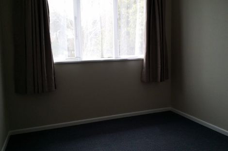 Photo of property in 83 Barrys Road, Glendene, Auckland, 0602
