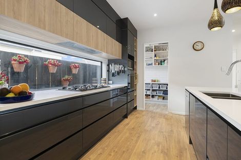 Photo of property in 29 Papa Orchard Drive, Kumeu, 0810