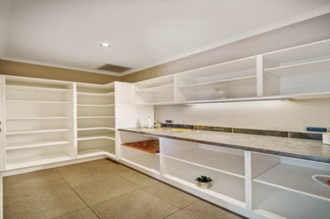 Photo of property in 131 Foster Road, Kumeu, 0891