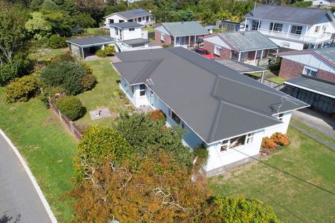Photo of property in 38 Tawhiti Road, Hawera, 4610