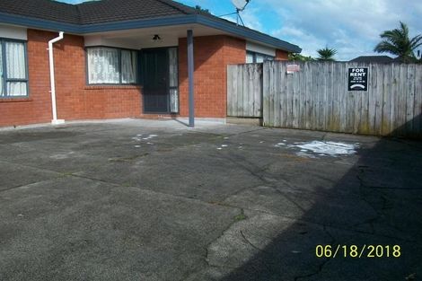 Photo of property in 1/10 Netherlands Avenue, Kelston, Auckland, 0602