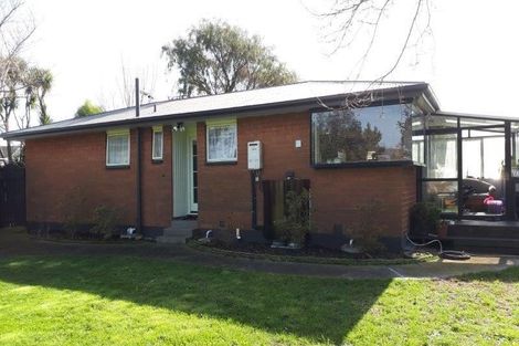 Photo of property in 8 Lomond Place, Woolston, Christchurch, 8062