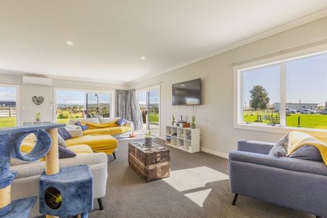 Photo of property in 403 Racecourse Road, Waipukurau, 4282