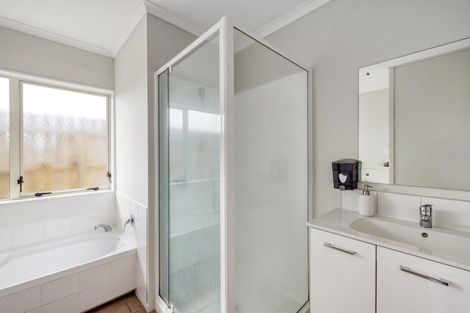 Photo of property in 3 Villa Way, Mount Maunganui, 3116