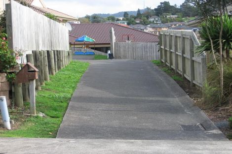 Photo of property in 24 Hercules Drive, Henderson, Auckland, 0612