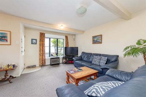 Photo of property in 5/70 Waiwhetu Road, Waiwhetu, Lower Hutt, 5010