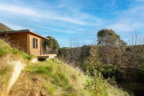 Photo of property in 140 Anlaby Road, Nikau Valley, Paraparaumu, 5032