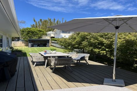 Photo of property in 54 Awaruku Road, Torbay, Auckland, 0630
