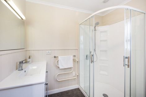 Photo of property in 4 Tudor Grove, Feilding, 4702