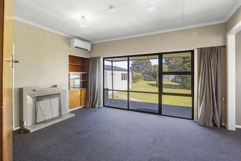 Photo of property in 59 Turuturu Road, Hawera, 4610