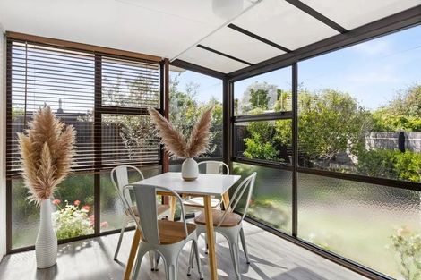 Photo of property in 50a Avenue Road, Greenmeadows, Napier, 4112